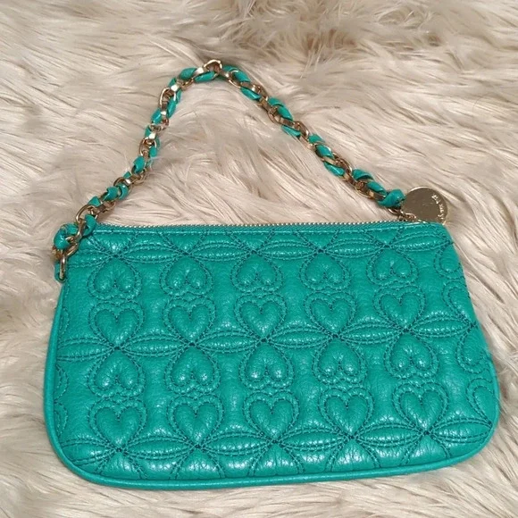 DEUX LUX Teal green quilted heart wristlet with chain strap - Picture 4 of 5